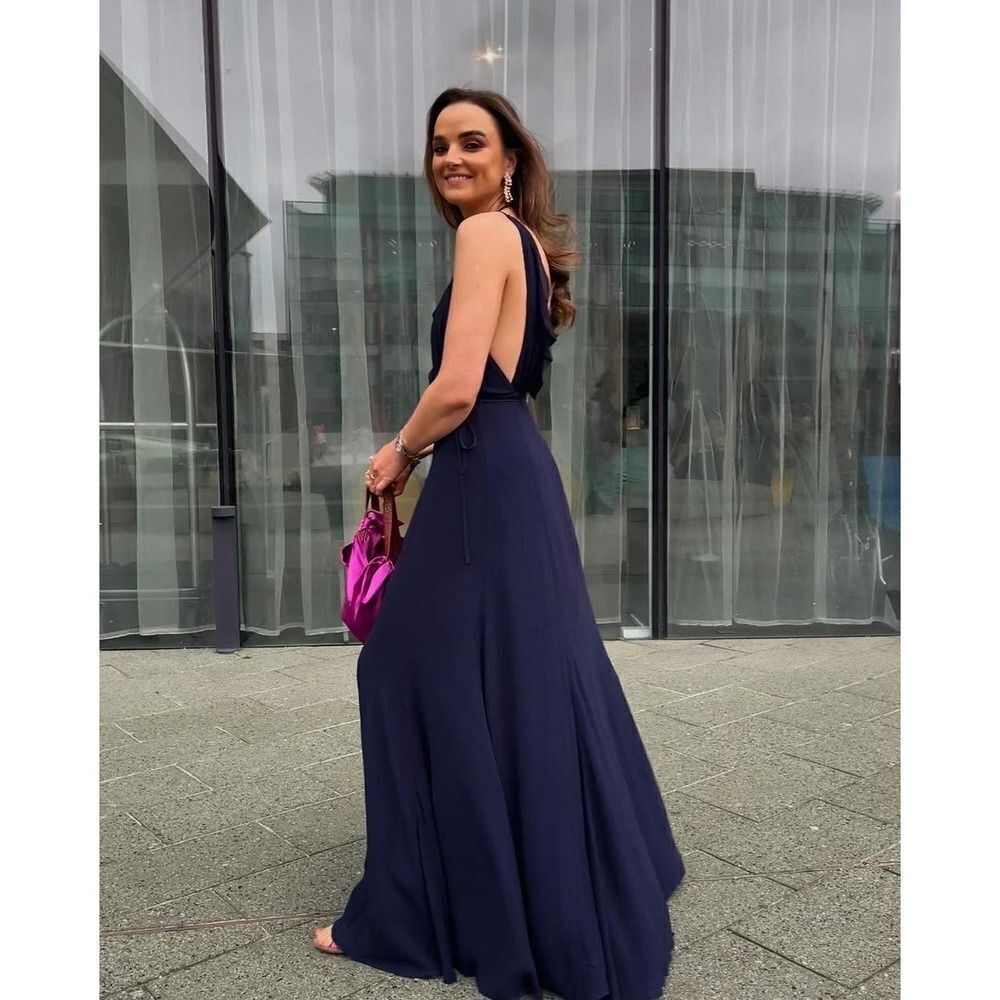 Reformation Peppermint Maxi Dress in Navy size XSP